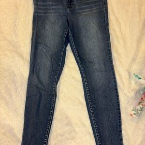 Maurices Blue Everflex Skinny Jeans Classic Denim Style